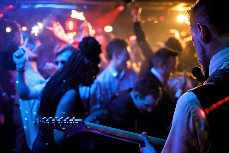 Luxury party band in Sint Maarten performing live at Caribbean beach resort by Funk Workshop